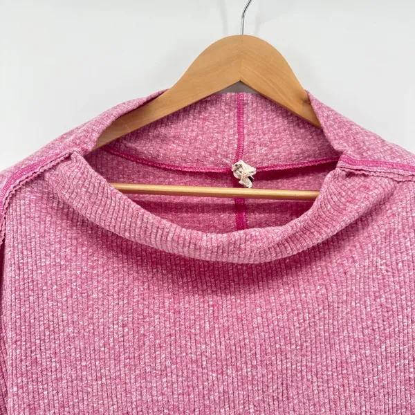 Free People‎ Londontown Thermal Top Raspberry Cowl Neck Long Sleeve Medium - Image 4