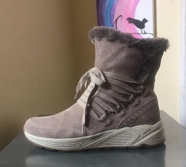 Earth Roamer Taupe Beige Suede Side Zip Lace Up Boots $139.95 EUC 7.5 - Image 2