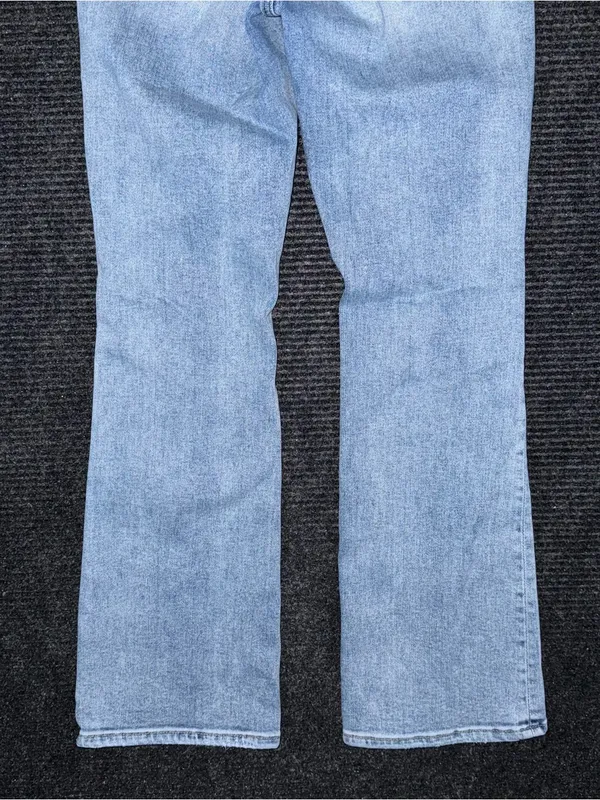 Buckle Black Fit No 53 Tailored Bootcut Stretch Jeans 26x29 Mid Rise Light Wash - Image 6