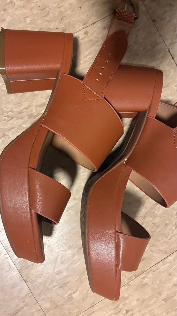 Aerosoles Chunky Platform Sandals in 70s Cognac Brown - Image 2
