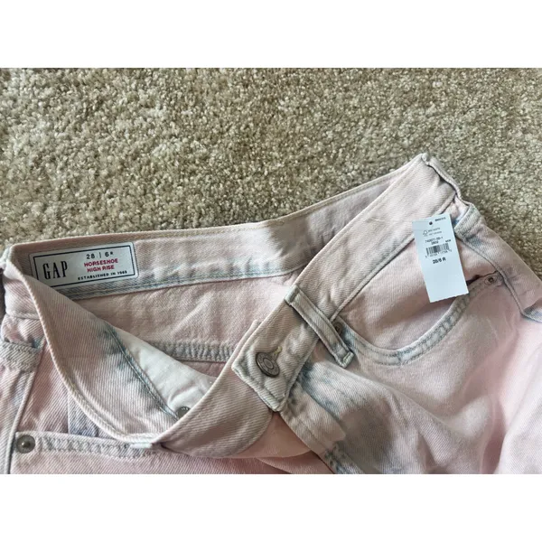 Gap ultra soft horseshoe jeans  - Image 3