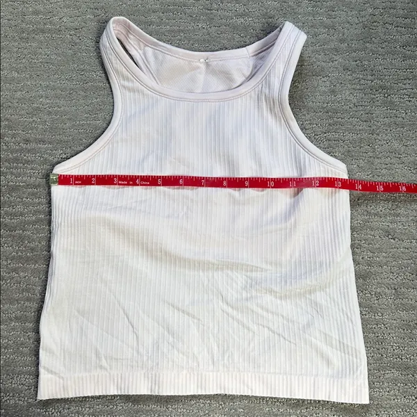 Lululemon Racerback Tank Sz 6 - Image 5