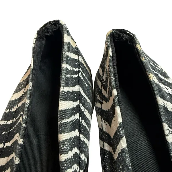 Coach Zebra Print Slip On Canvas Sneakers Women US Size 6.5 B Slip On Narrow‎ - Image 8