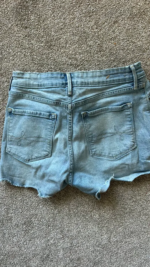 Levi’s Jean Shorts - Image 2