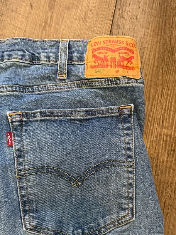 Levi's men’s jeans - Image 2