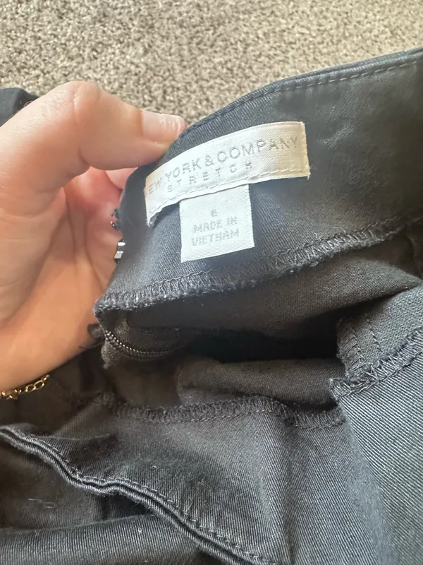 New York & Company Skirt Black Pencil Stretch Back Zip Women’s 6 - Image 2