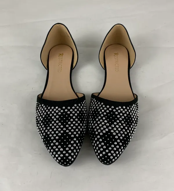 Resisted NWOT Black Studded Flat Size 9.5 - Image 4