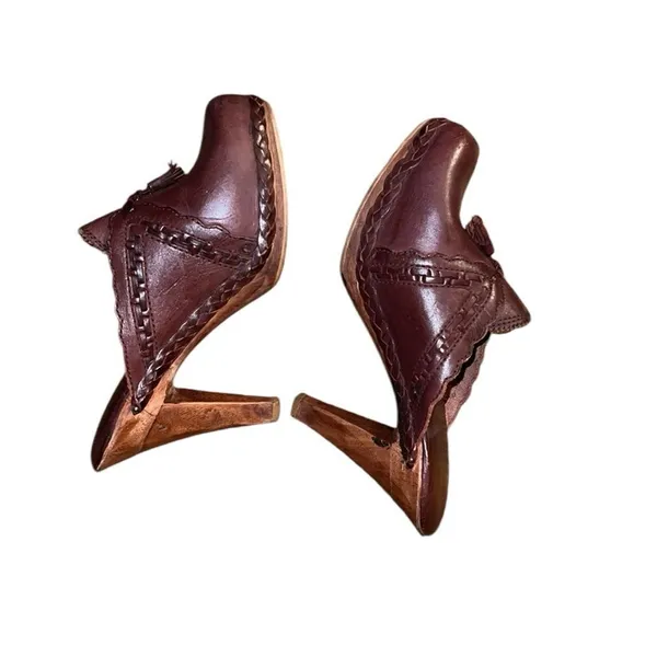 QualiCraft Brown Leather Mules Size 7 B - Image 4