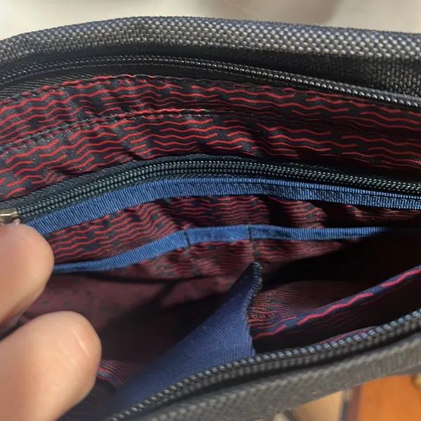 Promax black crossbody bag - Image 6