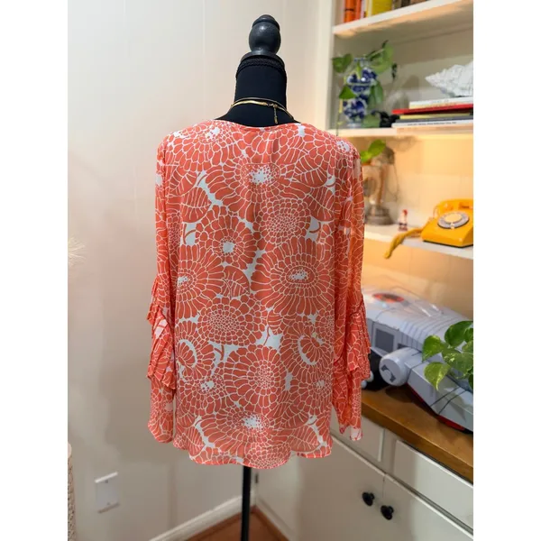 Ann Taylor Coral Floral Blouse M Unique Ruffle Sleeve Chiffon Chic Statement Top - Image 2