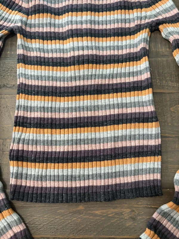 American Eagle Women’s Striped Ribbed Henley Sweater Size XS - Image 5