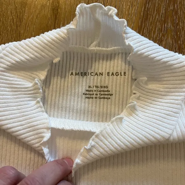 American Eagle XL ribbed white top. Barely used - Image 9