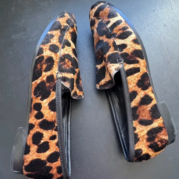 Banana Republic Calf Hair Leather Animal Print Slip On Loafer Flats sz 7 Career - Image 2