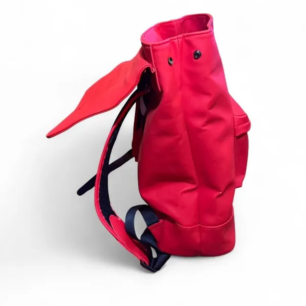 Hunter x Target Red Rubber Backpack NWT Waterproof Festival Bag Logo - Image 6