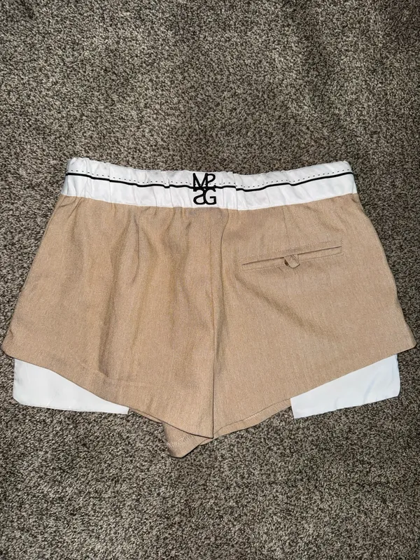 Missguided M22 Guided Tweed Look Shorts with Contrast Waistband - Image 3