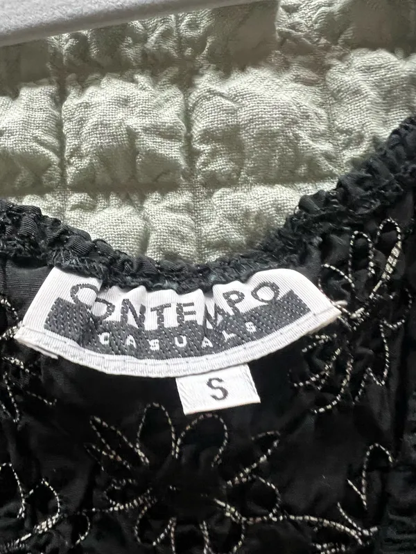Black lace mini dress with adjustable straps. Size: S #goth #party #lace - Image 2