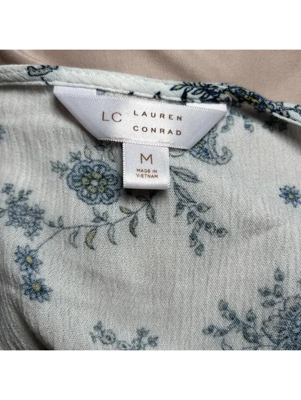 Women's LC LAUREN CONRAD White w Blue Floral Flutter Sleeve Blouse Size Medium - Image 5