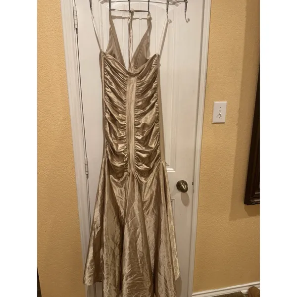 Jessica McClintock Gold Halter Evening Gown Dress Size 8 Ruched Wedding - Image 9