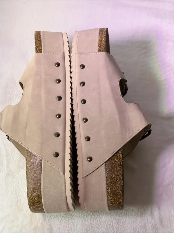 Altar'd State Beige Double-Buckle Platform Slide - Image 8