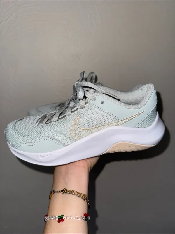 Nike Promina Walking Shoes Light Silver Metallic Women’s Size 6 - Image 3