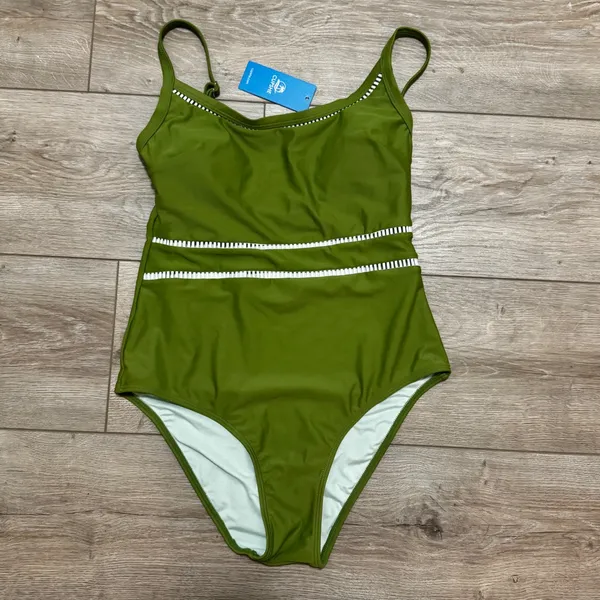 Cupshe Olive Green Ladder‎ Cutout One Piece Swimsuit NWT size Small - Image 2