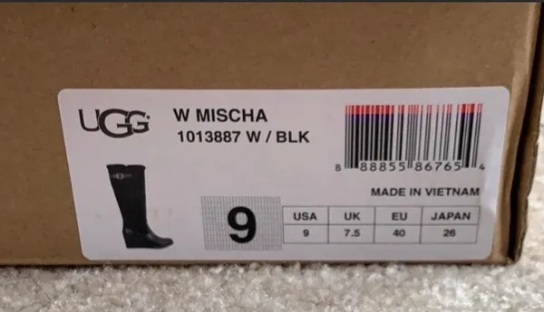 UGG Boots - Image 3
