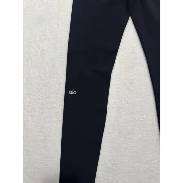 Alo Women's Black Soft Touch Yoga airlift High-Waist Legging Size Small - Image 3