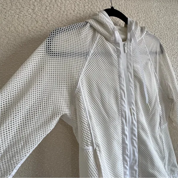 Lululemon Women’s Mesh On Mesh White Lightweight‎ Jacket Size Small/4 - Image 9