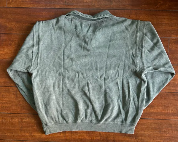 Tommy Bahama Sweater - Image 3