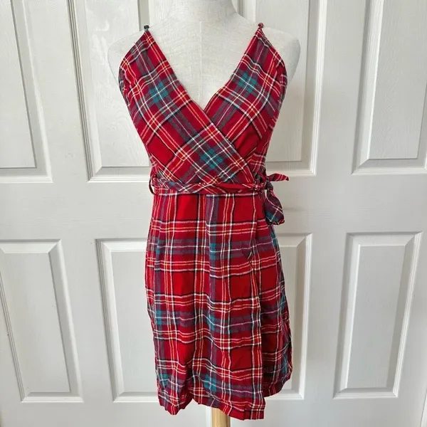 Urban Outfitters red Amanda belted wrap dress - Image 3