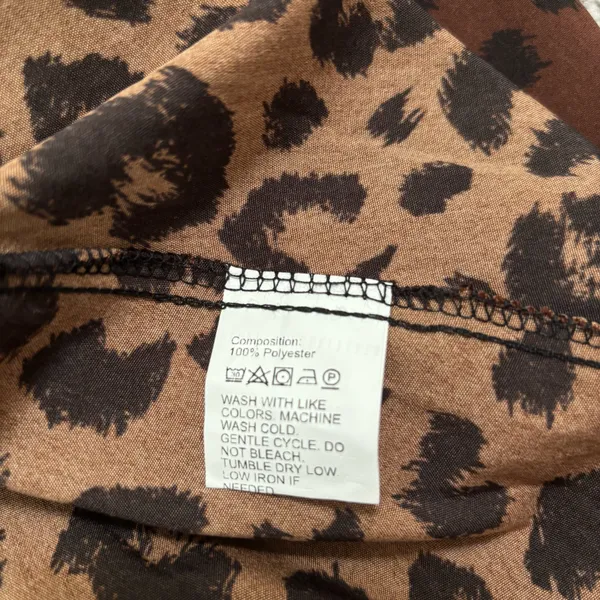 SHEIN Brown Leopard Print Midi Skirt with Side Slit - Image 5
