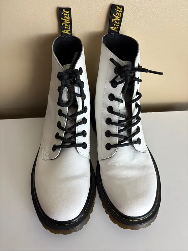 Dr. Martens Women's Luana White Lace Up Combat Boots Size 9 - Image 3