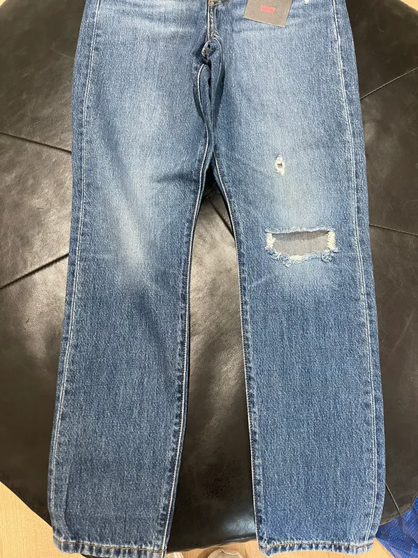 Levi's 501 Premium Skinny Jeans - Image 3