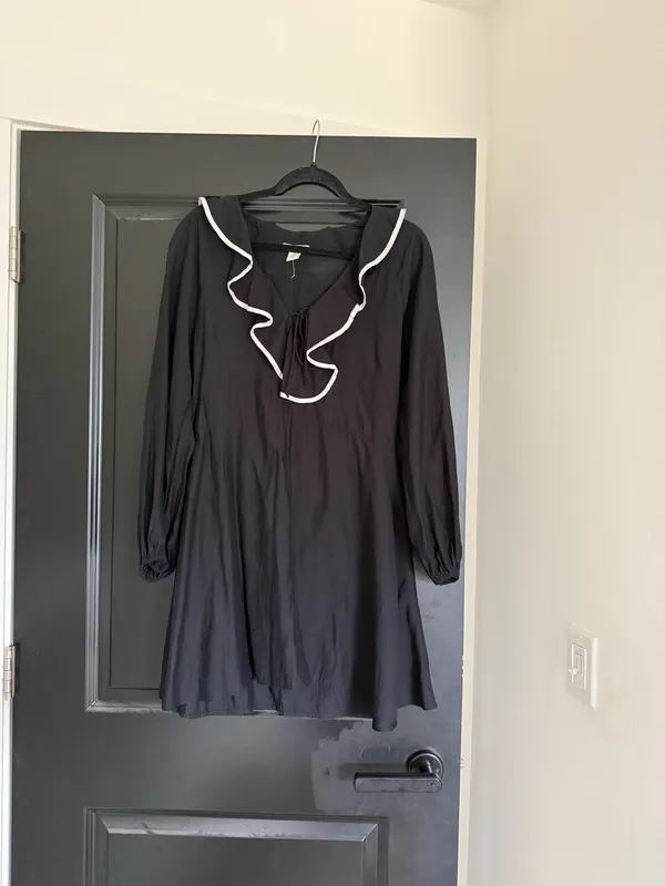 H&M FLOUNCE-TRIMMED DRESS - Image 6