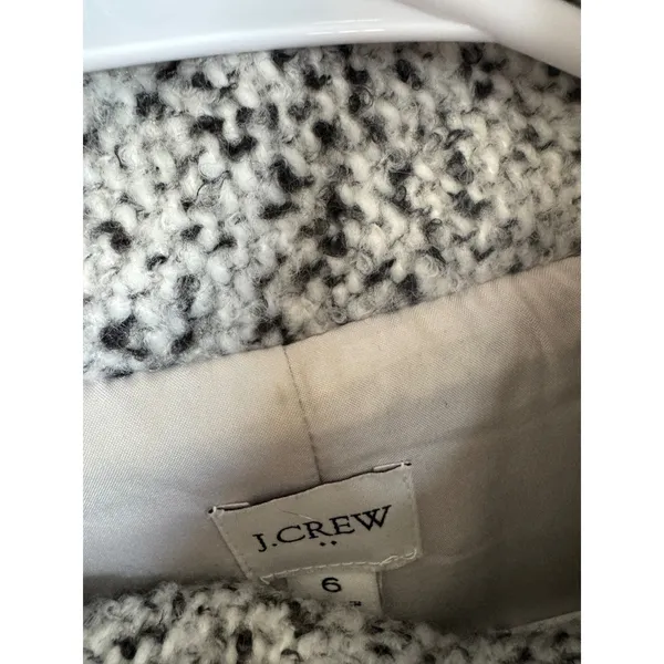 J.Crew Gray Boucle City Coat size 6 - Image 5