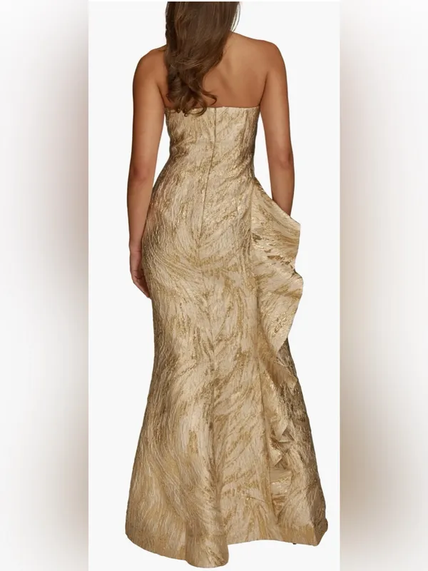 NEW Donna Karan New York Metallic Ruffle Detail Strapless Gold Gown sz 2 - Image 2