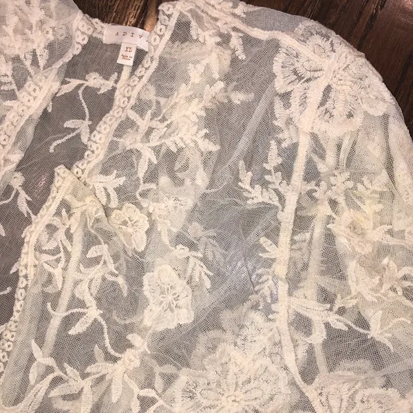 ADIVA ivory color lace knit light sheer kinono size XLarge - Image 4