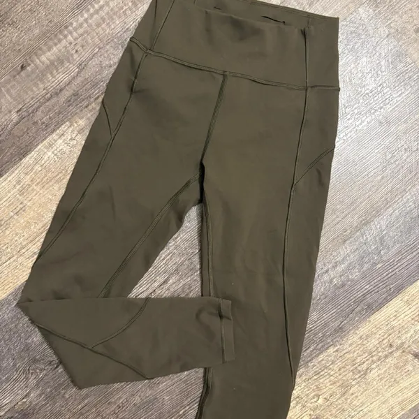 lululemon size 2‎ green leggings - Image 3