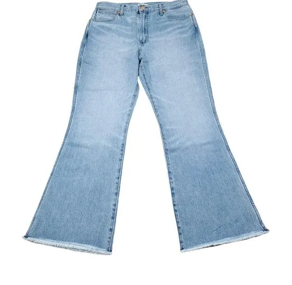 Wrangler Wrock 672 High Rise Kick Flare Jeans Light Wash Blue Cowgirl Size 30x28 - Image 3