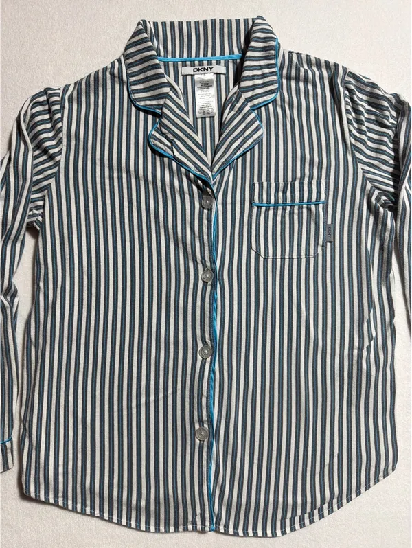 DKNY Women's Striped Cotton Pajama Set Small - Image 4