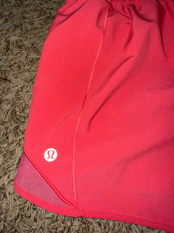 Lululemon Hotty Hot 4" High-Rise 4 - Image 5