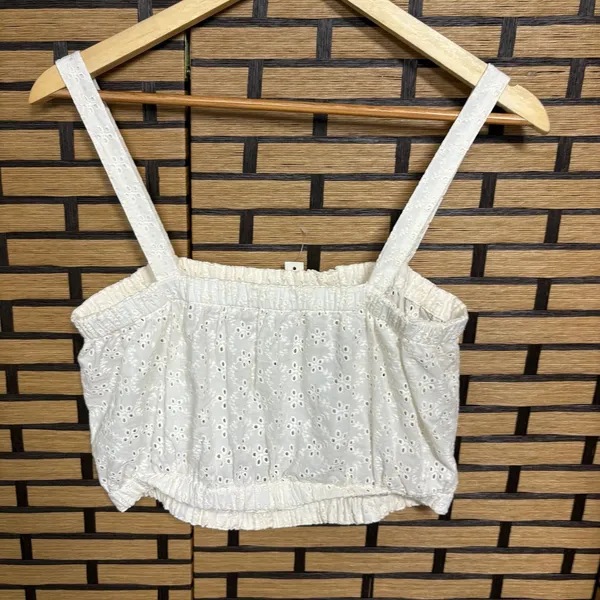 Madewell Ivory Eyelet Crop Top Size Large‎ - Image 3