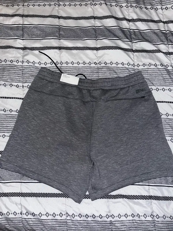 American Eagle Men’s shorts - Image 2