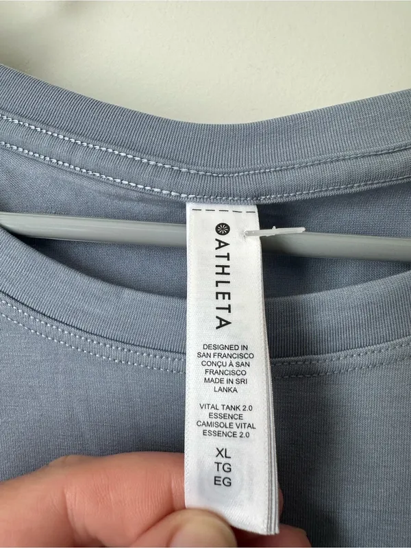 Athleta Blue Vital Tank 2.0 Size XL - Image 3