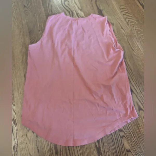Lululemon Coral Top - Image 2