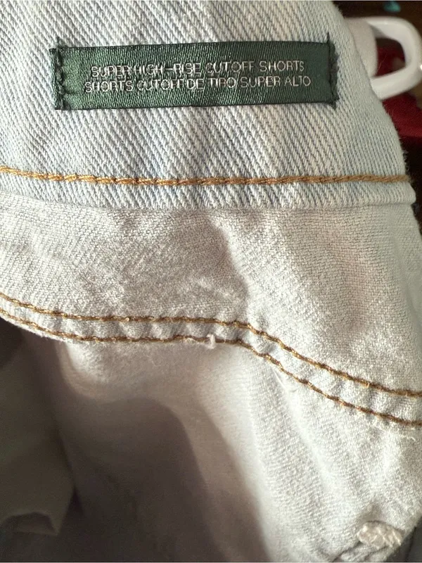 Wild Fable Cutoff High Waist Light Wash Jean Shorts Size 6 - Image 10