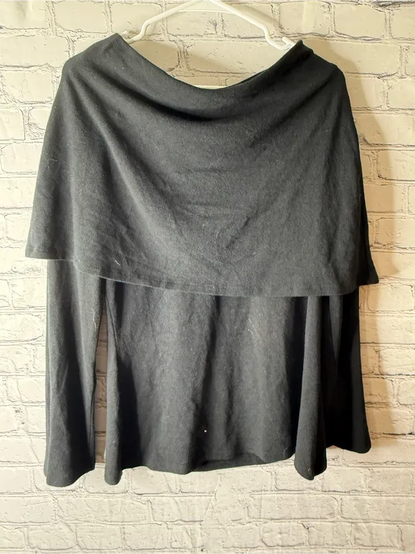 Vintage soft surroundings Women's Off-Shoulder Black Sweater size medium - Image 2