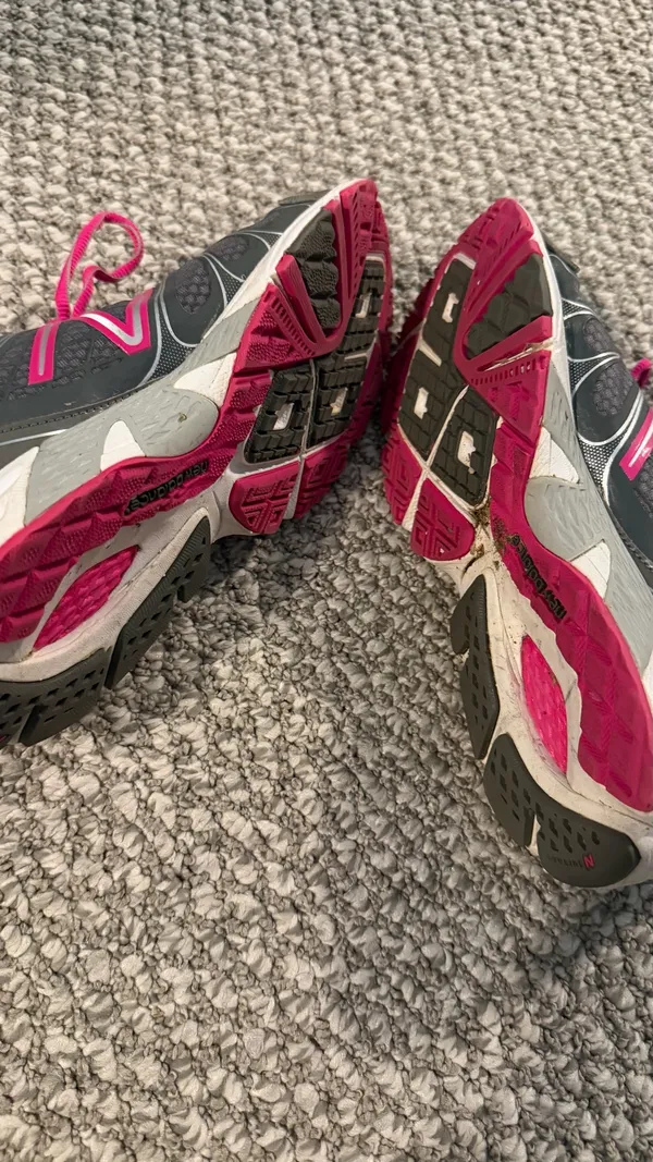 New Balance Women's Charcoal and Hot Pink Ribbon Awareness Running Sneakers - Image 4