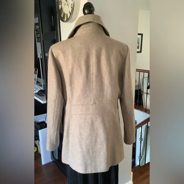 Nice dressy London Fog short coat 🌷LIKE NEW 🌷 - Image 3