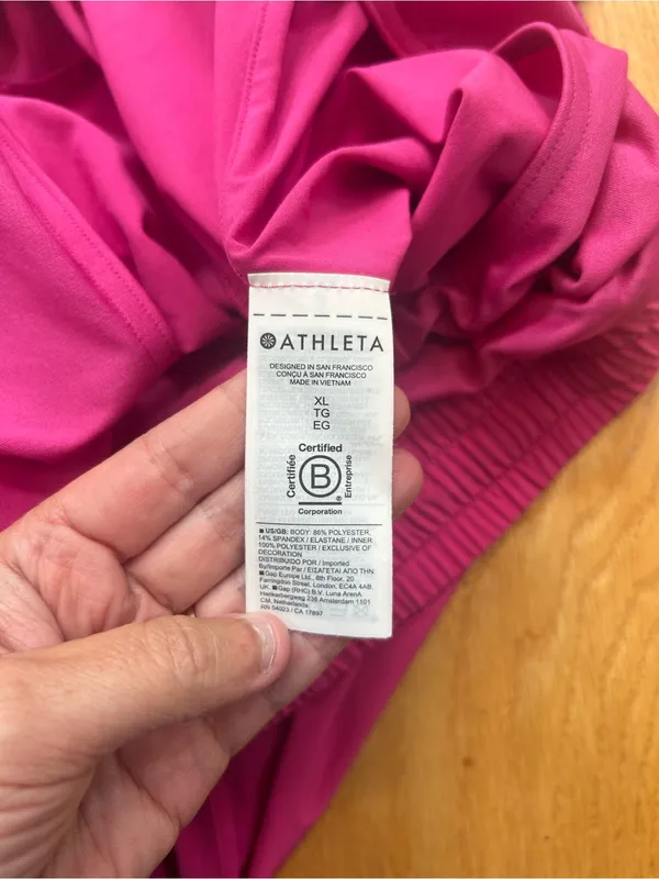 ATHLETA Mesh Run Shorts XL Pink Workout Athletic Training Gym Zipper Pocket 4” - Image 6